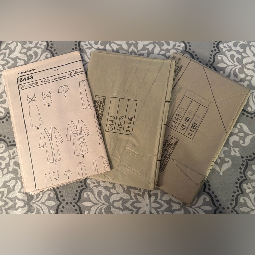 NWT NEWLOOK 6443 Nightgown and Robe Set Sewing Pattern - Picture 5 of 6